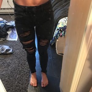 Distressed Black American Eagle Jeans